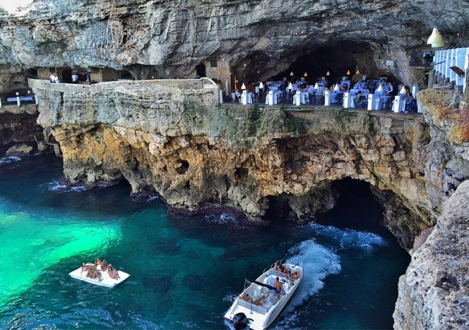 italian-cave-restaurant-grotta-palazzese-polignano-mare-8